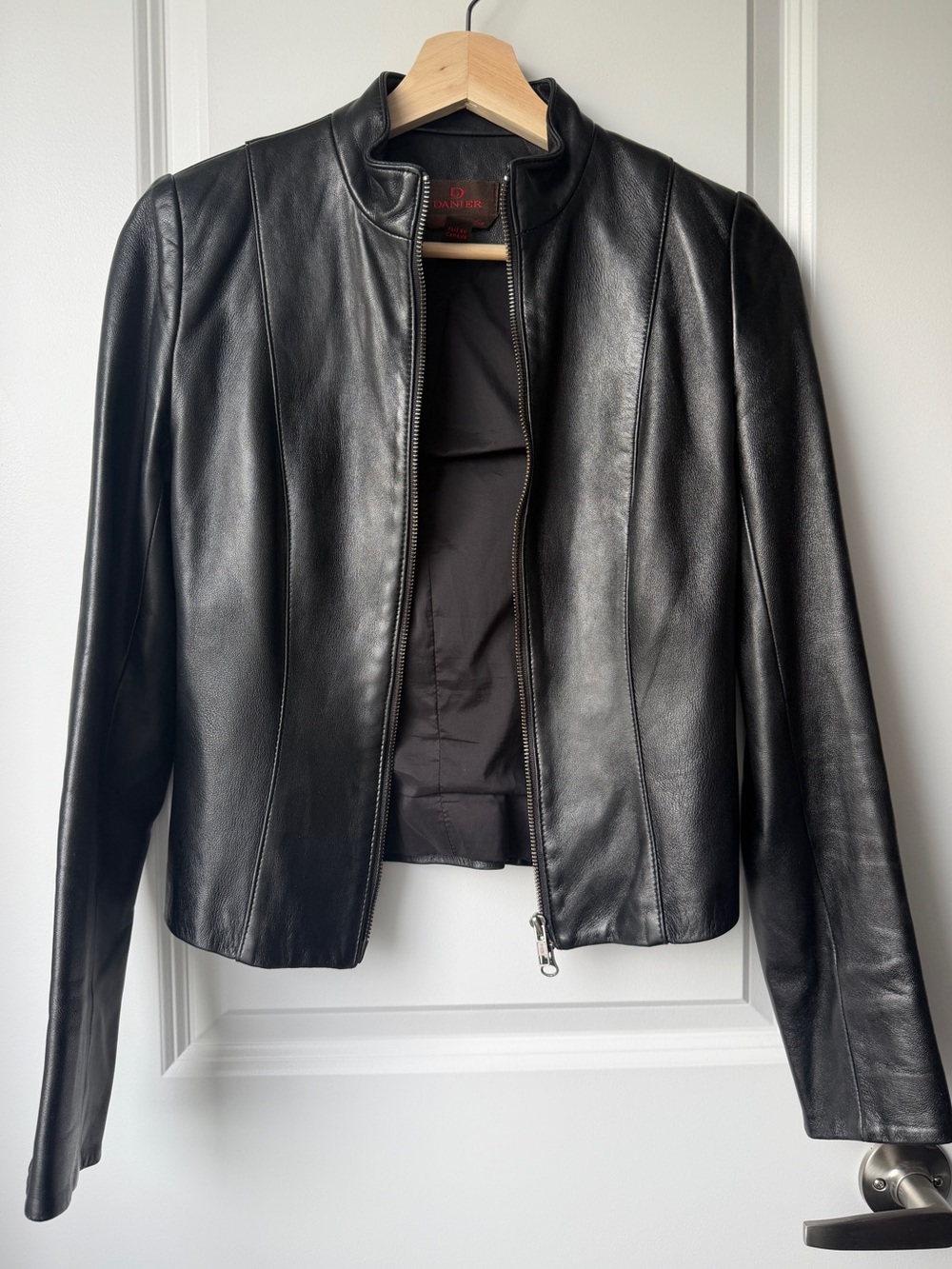 Danier Genuine Leather Black Fitted Jacket | Classic Moto Style - size small